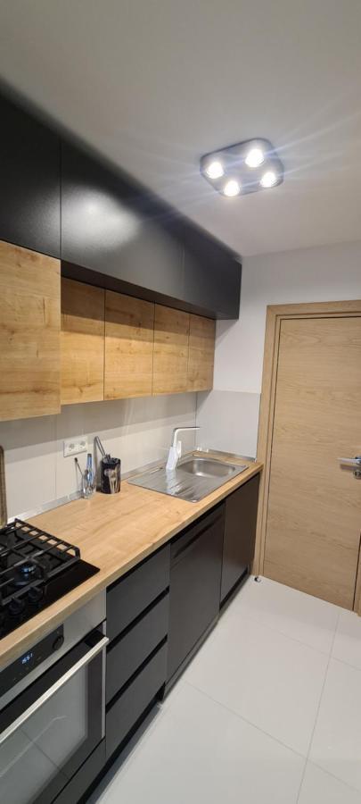 Apartment - Entry With Pin 0 - 24h, Luxury Massage Chair Free Cancellation 24 Before Check In Slavonski Brod